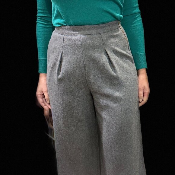 GallardaGalante DRESSY GREY CULOTTE PANTS/SKIRT High Waist, MID-CALF LENGTH   XS - Picture 2 of 15